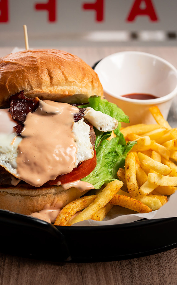 11682Steak House